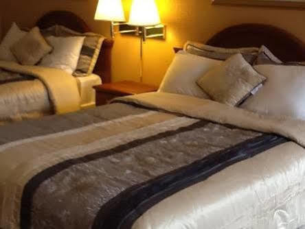 Travel Inn & Suite Springerville Extérieur photo